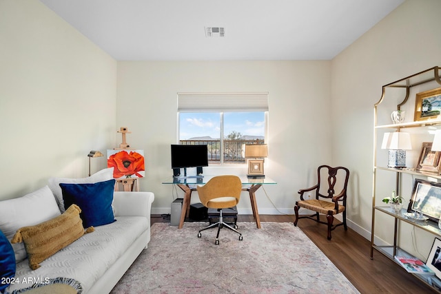 office area with hardwood / wood-style flooring