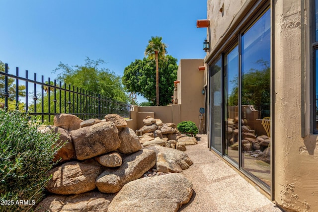 7955 E Chaparral Rd Unit 17, Scottsdale, AZ 85250 - view of patio / terrace