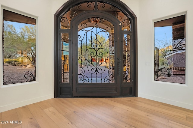 entryway featuring hardwood / wood-style floors