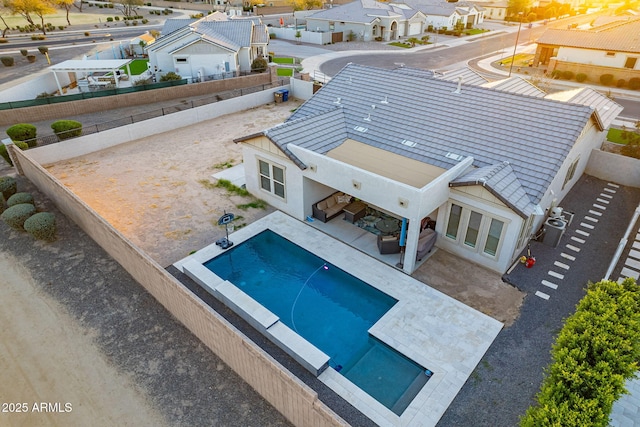 bird's eye view featuring a residential view