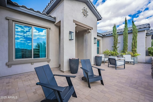 view of patio featuring outdoor lounge area