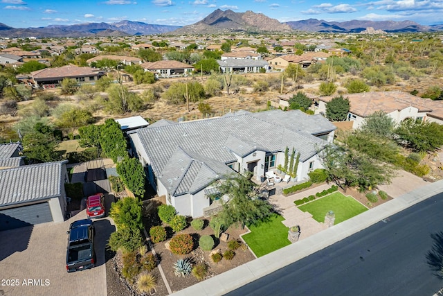 bird's eye view featuring a mountain view