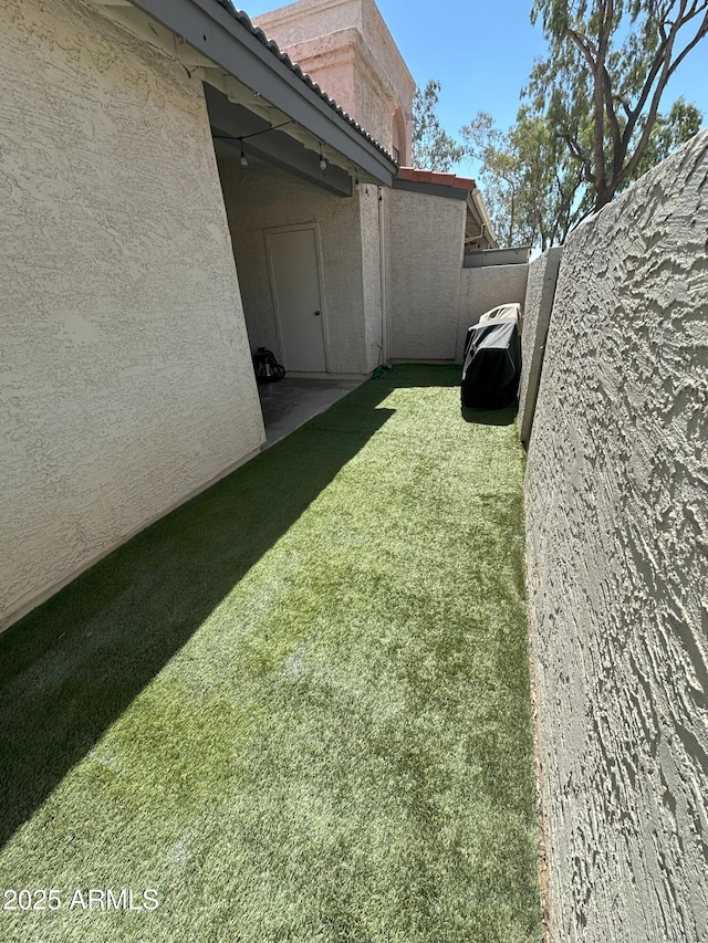 1718 S Longmore St Unit 53, Mesa, AZ 85202 - view of green lawn