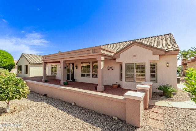 view of front of house with a porch