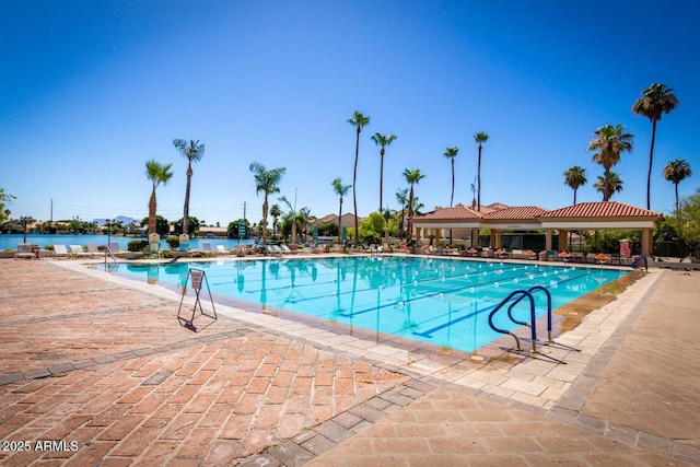 view of swimming pool featuring a patio