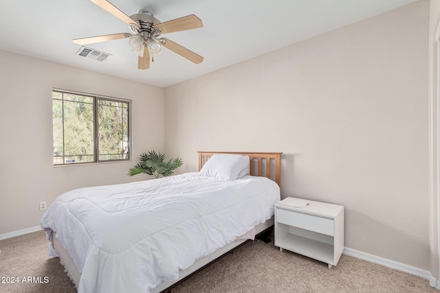 bedroom with carpet flooring and ceiling fan