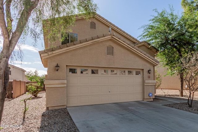 view of front of home featuring a garage