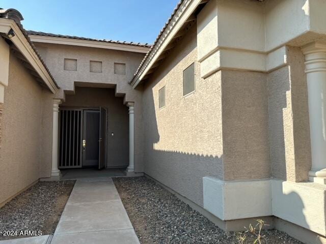 view of doorway to property