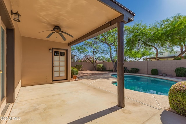 14602 N 63rd Pl, Scottsdale, AZ 85254 - view of pool with ceiling fan, a patio area, and a fenced backyard