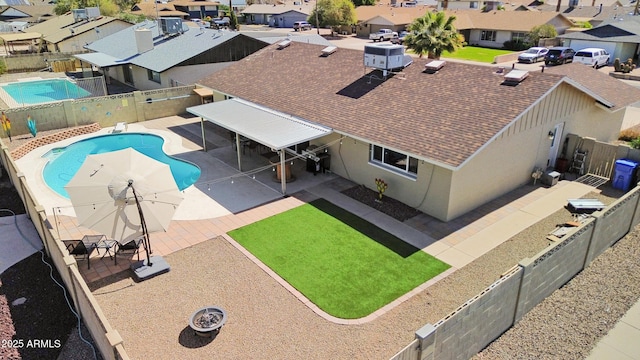 aerial view featuring a residential view