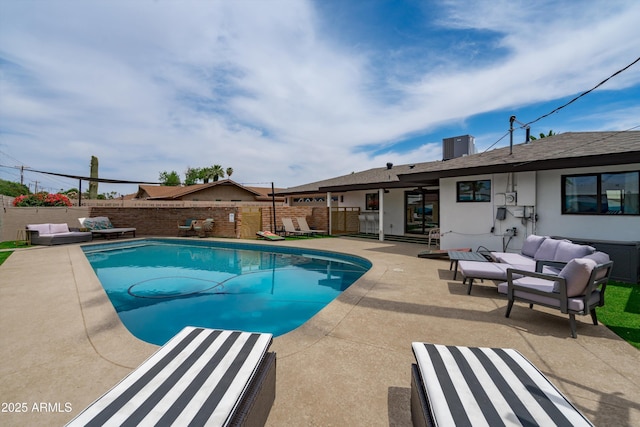 8214 E Northland Dr, Scottsdale, AZ 85251 - view of pool with outdoor lounge area, a fenced backyard, and a patio area