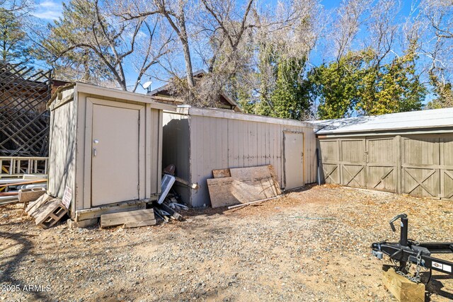view of outdoor structure featuring an outdoor structure