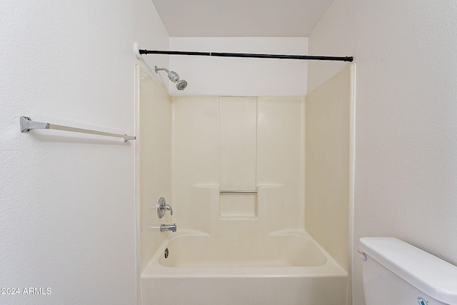1446 E Grovers Ave Unit 13, Phoenix, AZ 85022 - full bath featuring bathing tub / shower combination