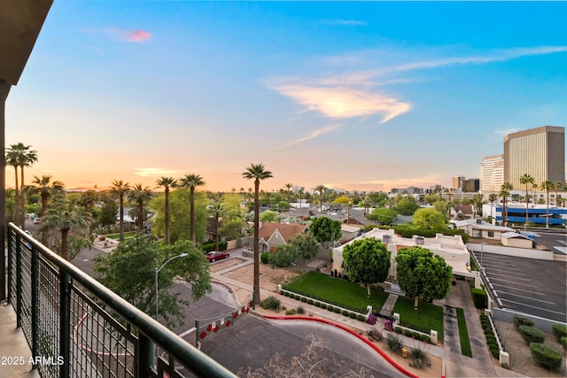 17 W Vernon Ave Unit 412, Phoenix, AZ 85003 - exterior space