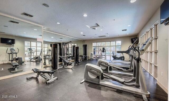 17 W Vernon Ave Unit 412, Phoenix, AZ 85003 - exercise room with recessed lighting and visible vents