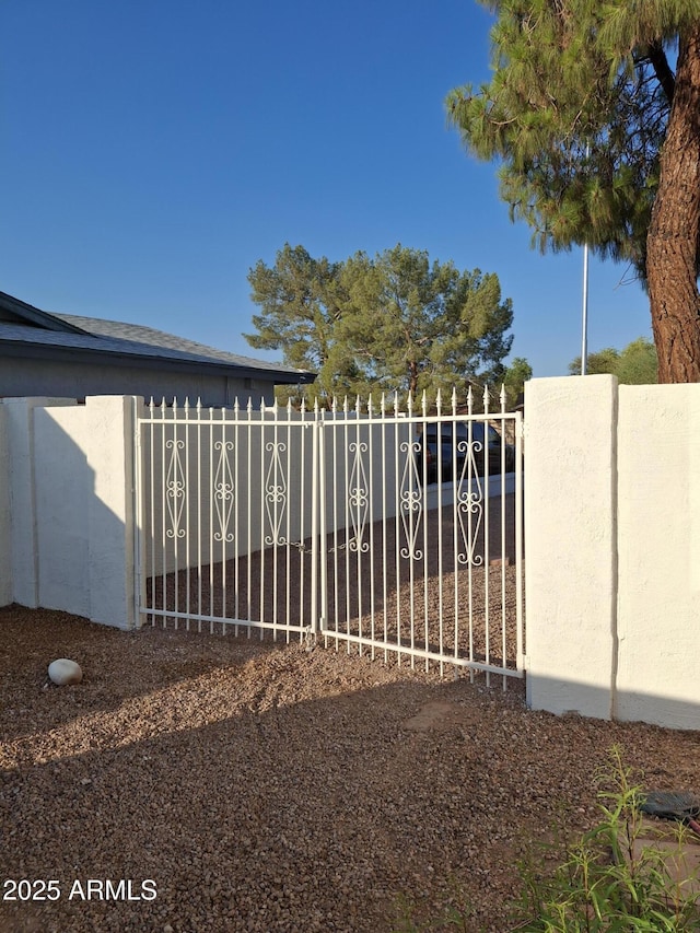 740 N Oracle, Mesa, AZ 85203 - view of gate