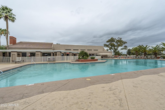 pool with fence