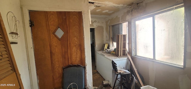 11150 E Clatterbuck Dr, Cornville, AZ 86325 - interior space featuring healthy amount of natural light