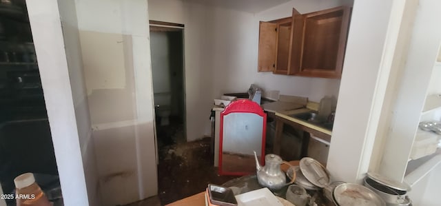 11150 E Clatterbuck Dr, Cornville, AZ 86325 - view of laundry area