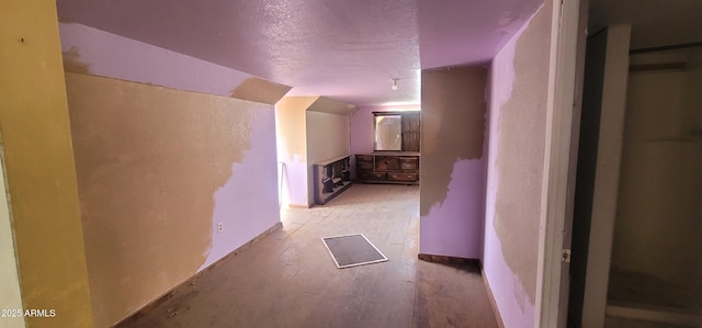 11150 E Clatterbuck Dr, Cornville, AZ 86325 - corridor with a textured ceiling