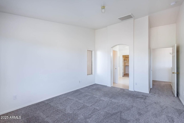 view of carpeted spare room