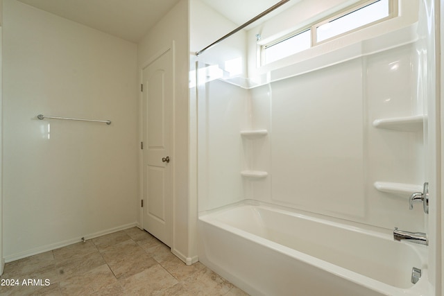 bathroom featuring shower / bath combination