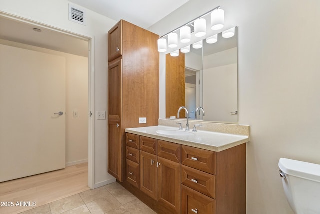 4808 N 24th St Unit 923, Phoenix, AZ 85016 - bathroom with vanity and tile patterned floors