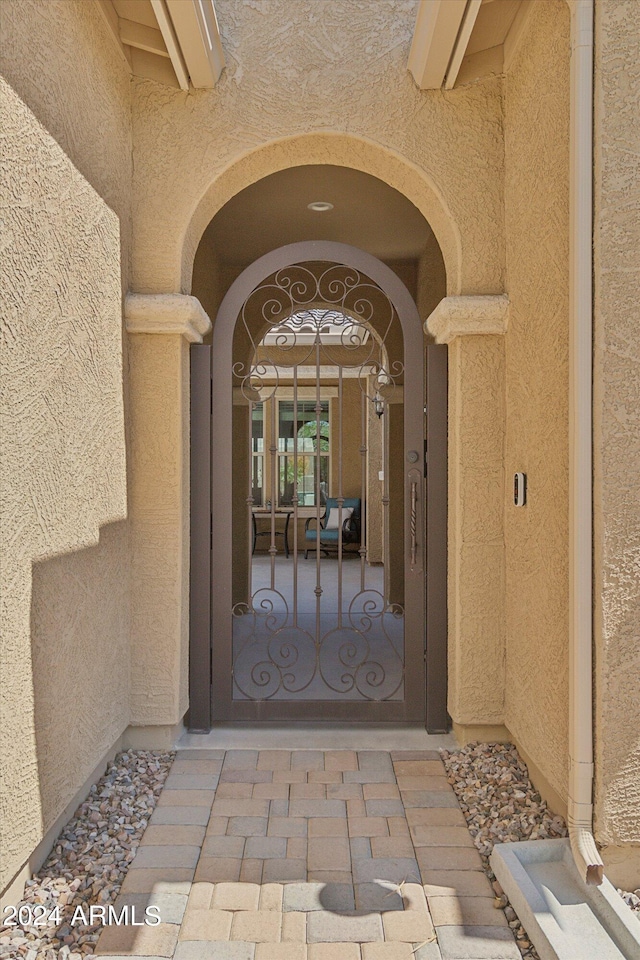 view of entrance to property