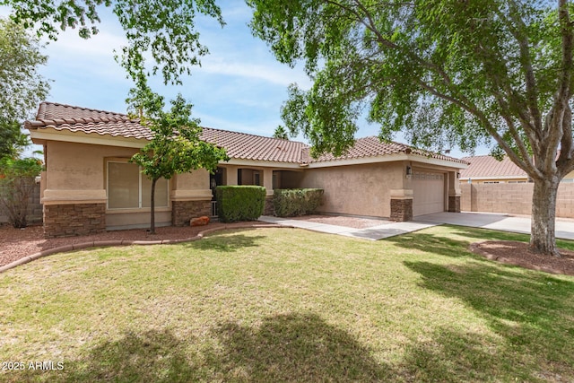 1114 N Leland Ct, Gilbert, AZ 85233 - single story home with stucco siding, stone siding, a garage, a tiled roof, and driveway