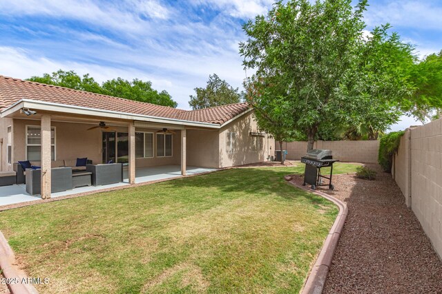 1114 N Leland Ct, Gilbert, AZ 85233 - view of yard with a ceiling fan, an outdoor hangout area, and a patio