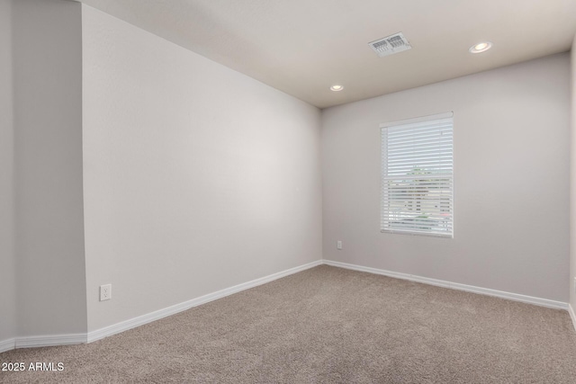 2000 N 36th St Unit 10, Phoenix, AZ 85008 - carpeted empty room with recessed lighting