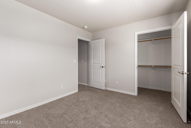 2000 N 36th St Unit 10, Phoenix, AZ 85008 - unfurnished bedroom with carpet and a closet