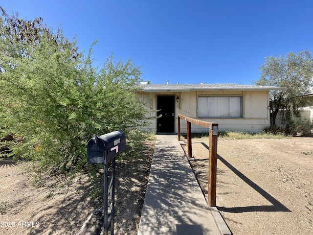 5306 W Mauna Loa Ln, Glendale, AZ 85306 - view of front of house