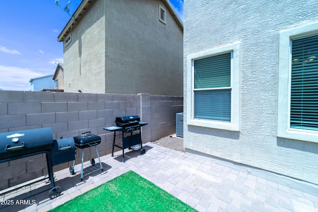 12161 W Flanagan St, Avondale, AZ 85323 - view of patio / terrace featuring area for grilling