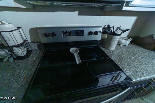 12161 W Flanagan St, Avondale, AZ 85323 - kitchen view of stainless steel stove