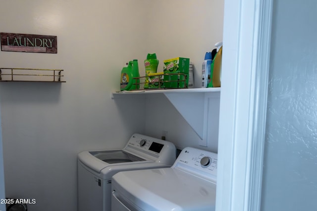 12161 W Flanagan St, Avondale, AZ 85323 - laundry area featuring washing machine and clothes dryer