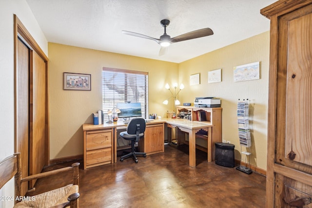 office area featuring ceiling fan