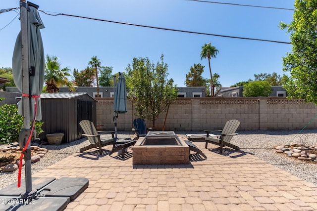 13614 N 33rd Ave, Phoenix, AZ 85029 - fenced backyard featuring an outdoor fire pit and a patio