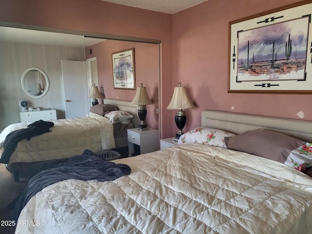 bedroom featuring a closet