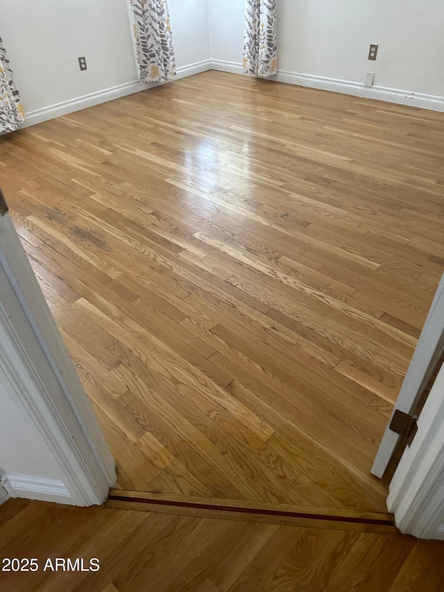 room details featuring hardwood / wood-style flooring