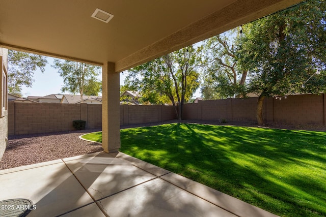 view of yard with a patio area