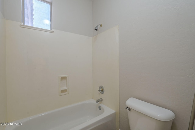 1826 W Oriole Way, Chandler, AZ 85286 - bathroom featuring bathing tub / shower combination and a textured wall