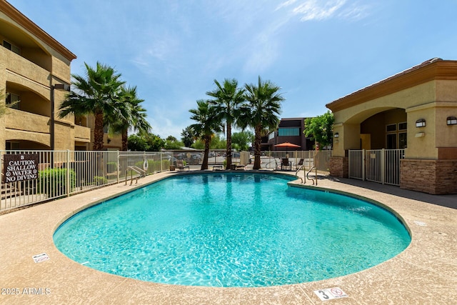 2134 E Broadway Rd Unit 2030, Tempe, AZ 85282 - view of community pool