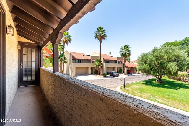 10235 N 31st St Unit 2, Phoenix, AZ 85028 - balcony with a residential view