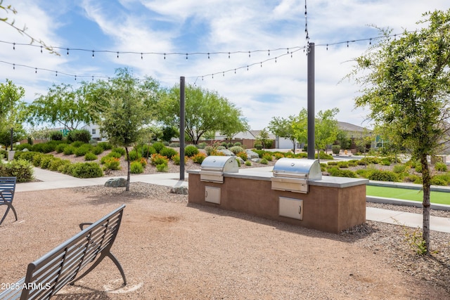 24226 N 22nd St, Phoenix, AZ 85024 - surrounding community featuring area for grilling