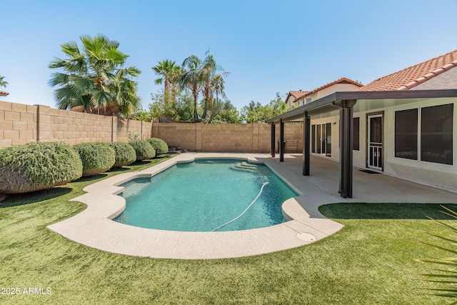 view of pool featuring a fenced in pool, a fenced backyard, a patio area, and a yard