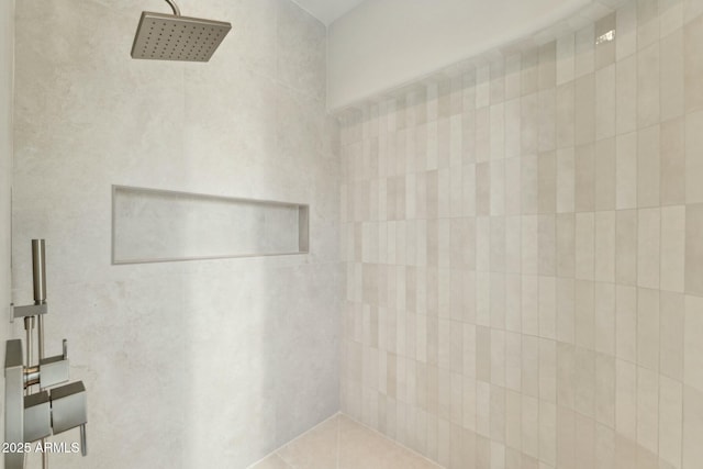 11334 E Troon Vista Dr, Scottsdale, AZ 85255 - full bath with a tile shower