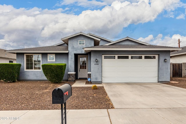 view of front facade with a garage