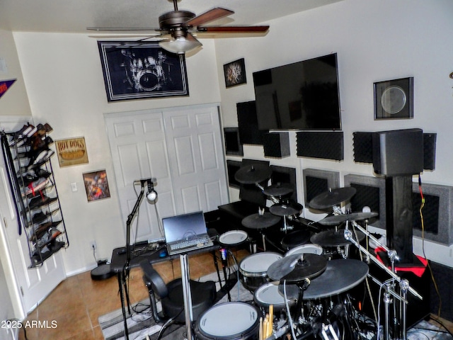 rec room featuring a ceiling fan