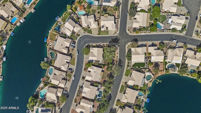 1135 W Sea Fog Dr, Gilbert, AZ 85233 - aerial view of property's location featuring a large body of water and nearby suburban area